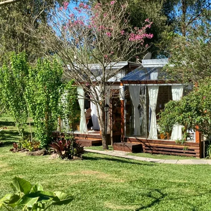 Pousada Romântica Sua Pousada em Vale Verde RS ()